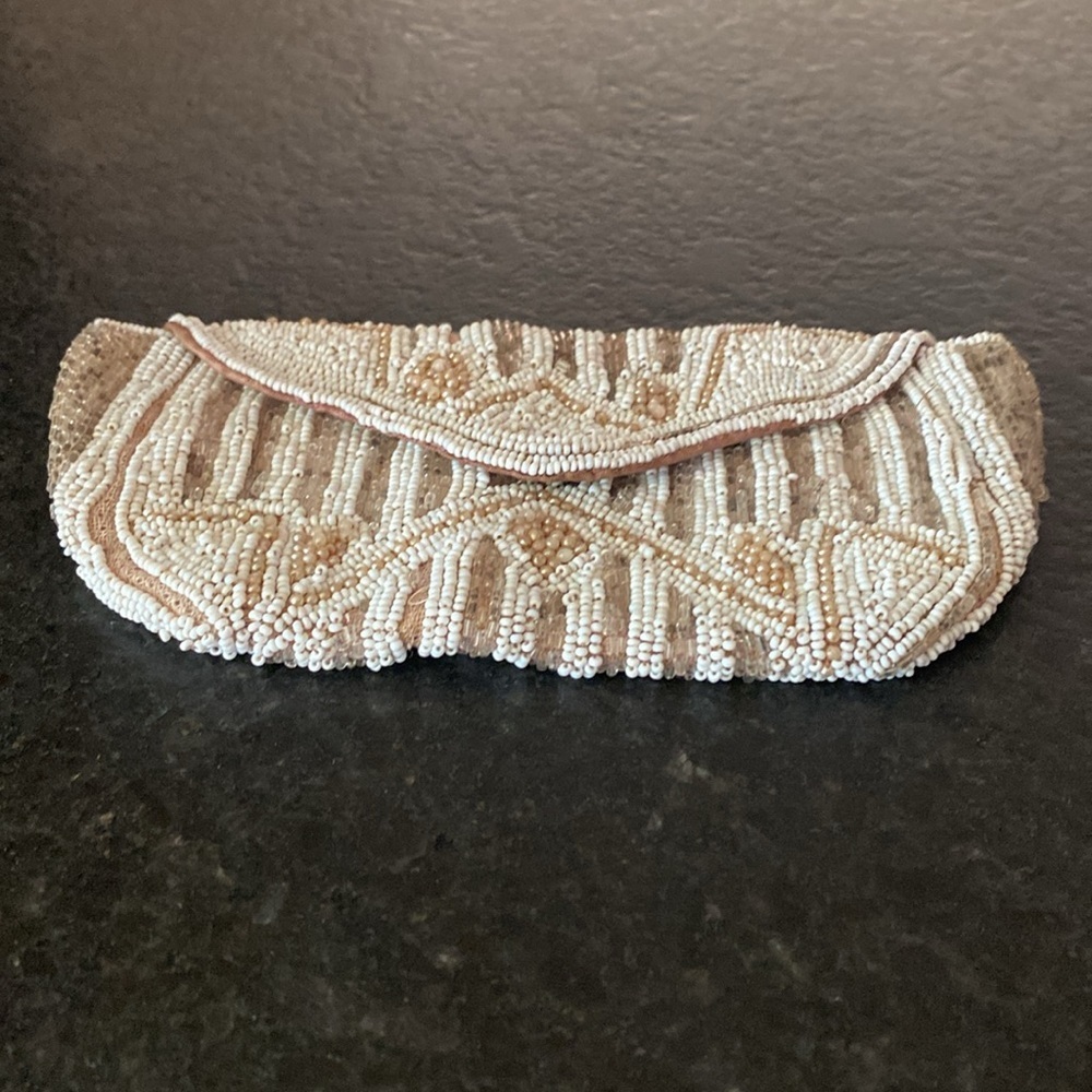 Antique‎ Vintage 1920’s white and champagne Beaded clutch dance purse - Picture 2 of 8